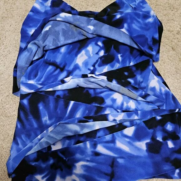 Magicsuit Tiered Tankini Swim Top Blue Tie Dyed V-Neck Bra Adjustable Size 8 - Picture 3 of 9